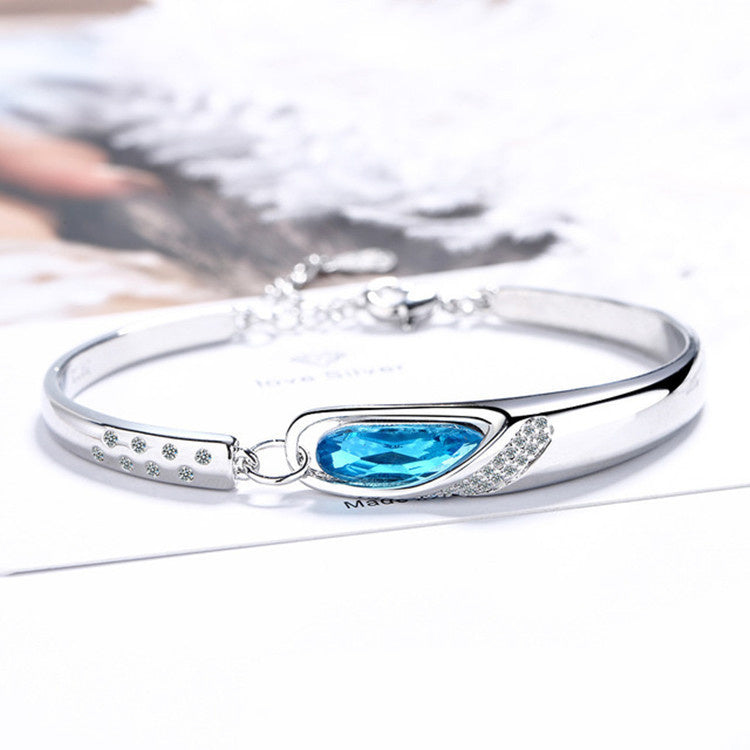 High quality blue crystal zircon retro simple