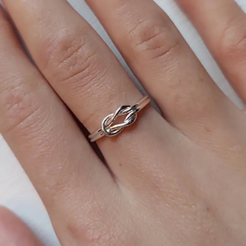 Elegant Knot Infinity Rings - Timeless Love Jewelry