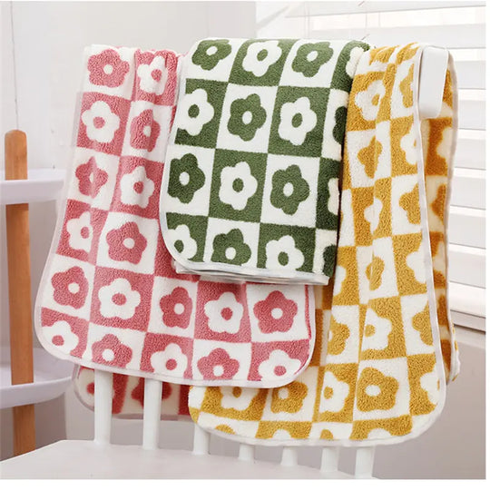 Cute Plaid Flowers Microfiber Towels - Soft & Absorbent