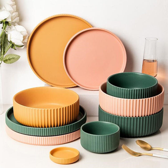 Elegant Ceramic Dinner Plates - Durable & Stylish Tableware