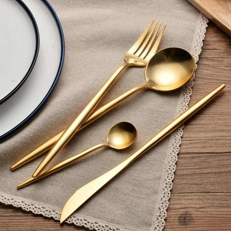 Luxury Gold Cutlery Set - Elegant Dining Flatware